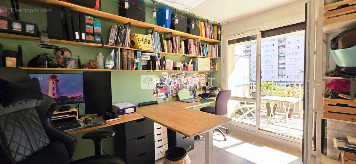 Appartement à SAINT-DENIS