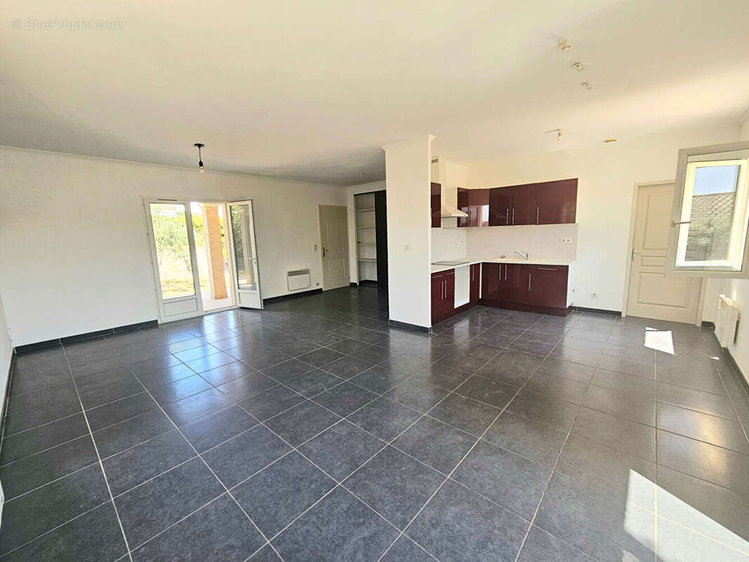 Maison Bagnoles 5 pièce(s) 102.53 m2 - photo 2