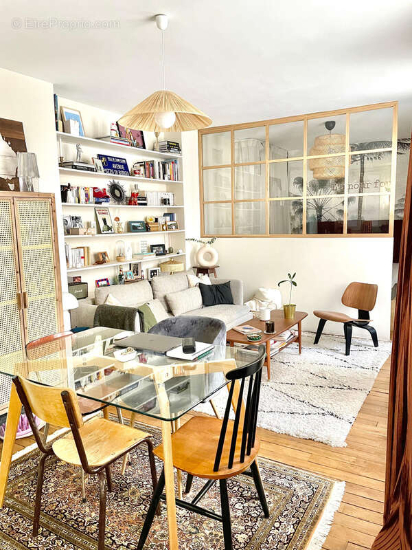 Appartement à PARIS-18E