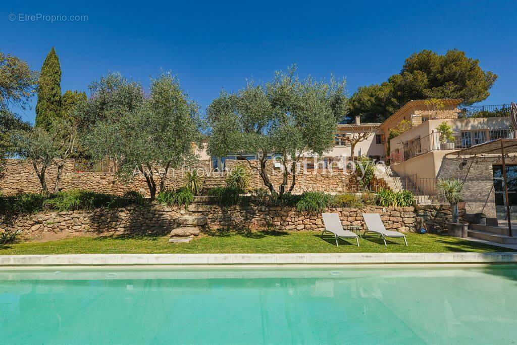 Maison à AIX-EN-PROVENCE