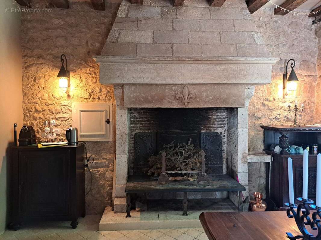 Élégance, cachet et à 15 minutes des commodités - photo 5