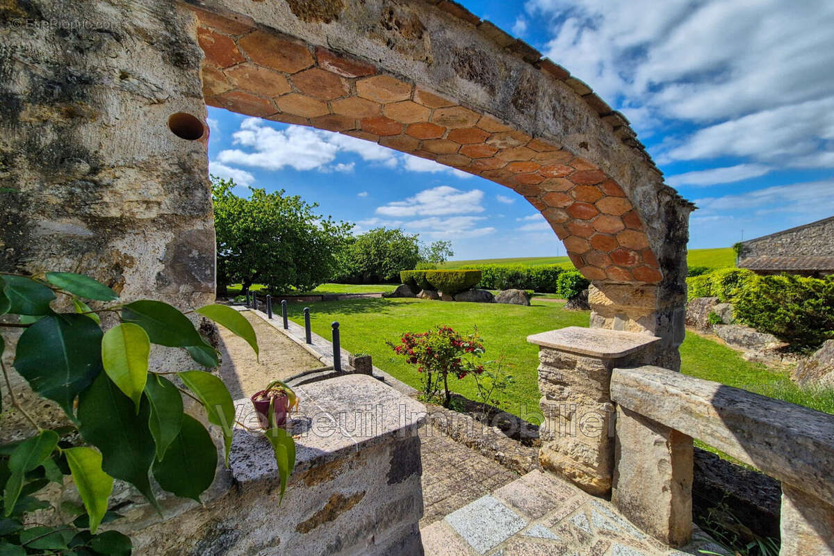 Maison à CHEVRAINVILLIERS