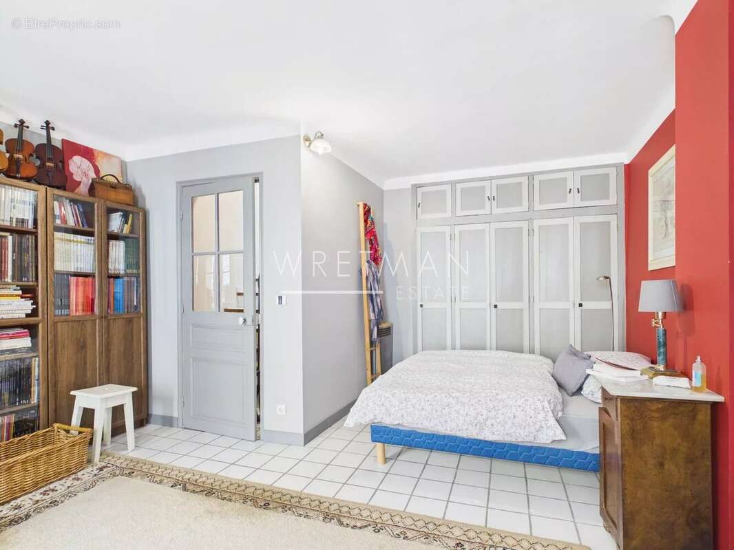 Appartement à VENCE