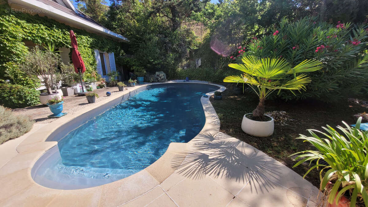 Maison à SAINT-MAURICE-L'EXIL