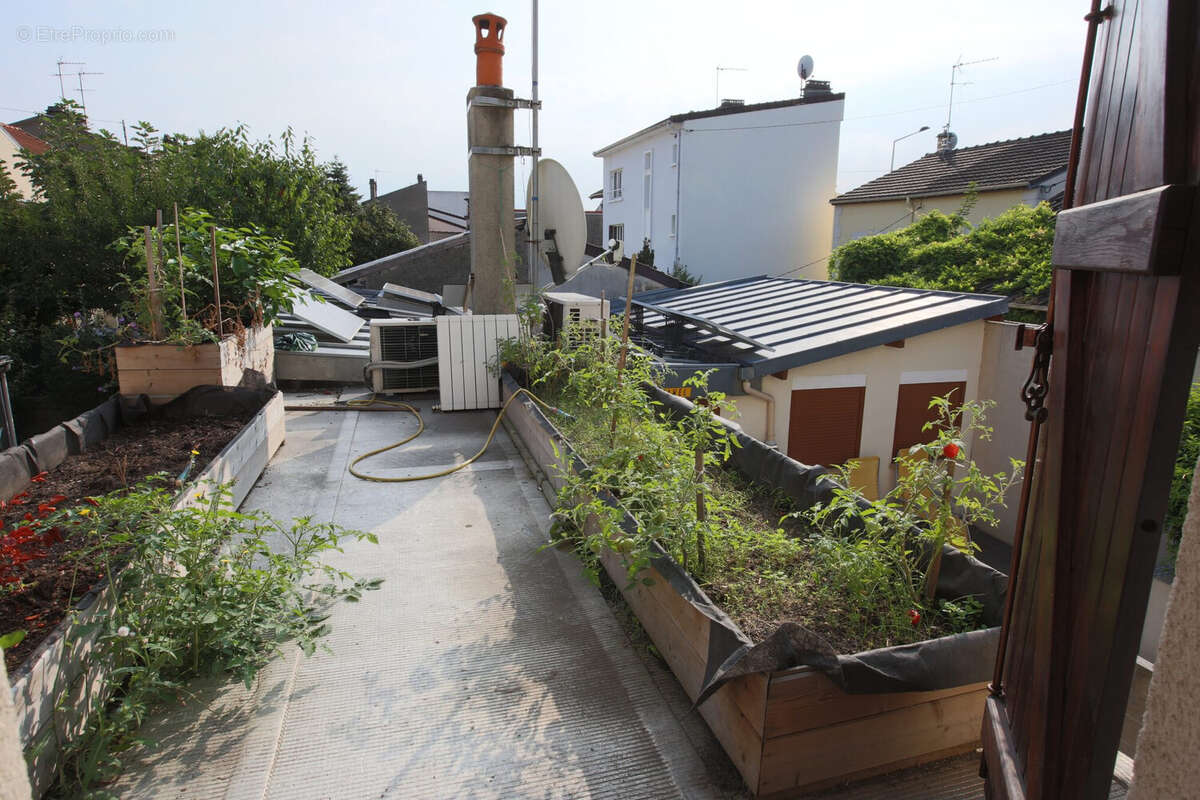Maison à SAINT-DENIS