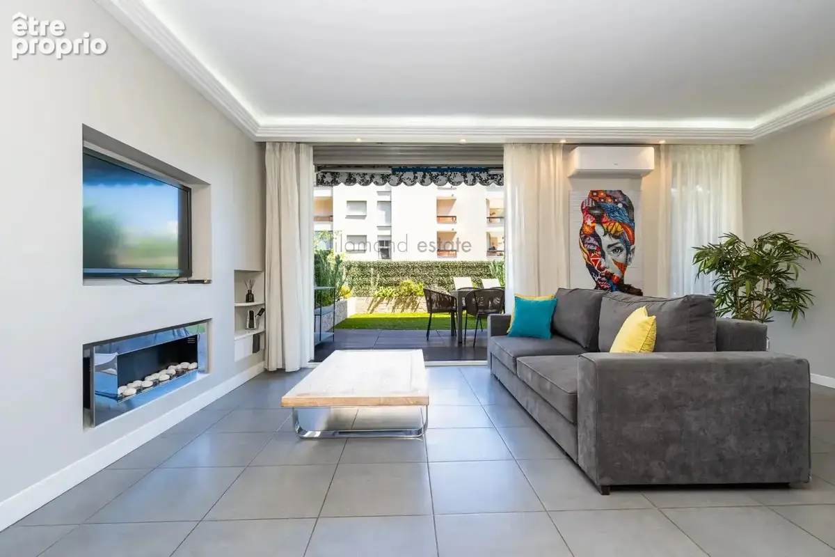 Cannes - bas de croix des gardes - appartement 2 pieces - terrasse - photo 2