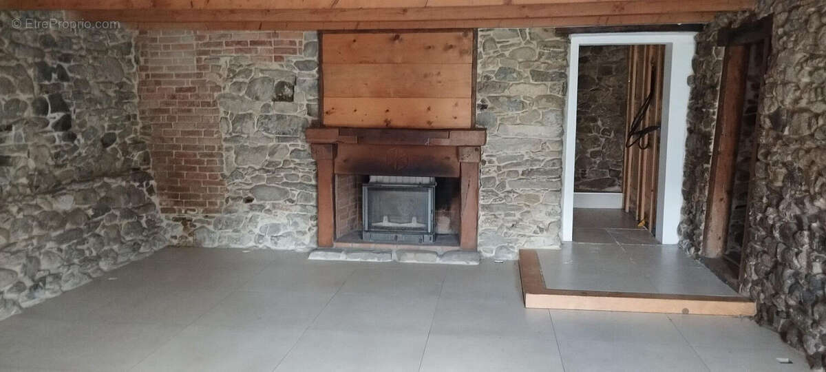 Maison à MENTHONNEX-EN-BORNES