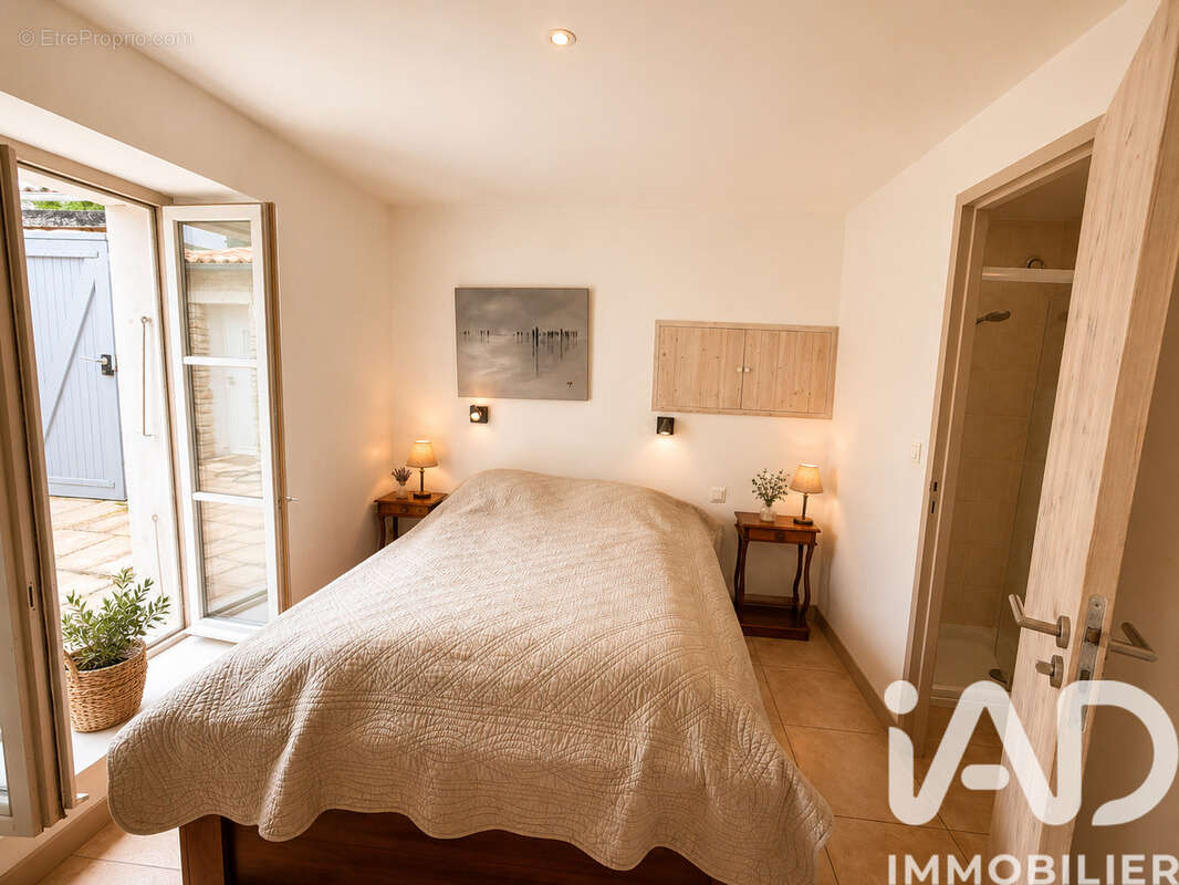 Maison 121 m² à Ars-En-Re  - photo 9