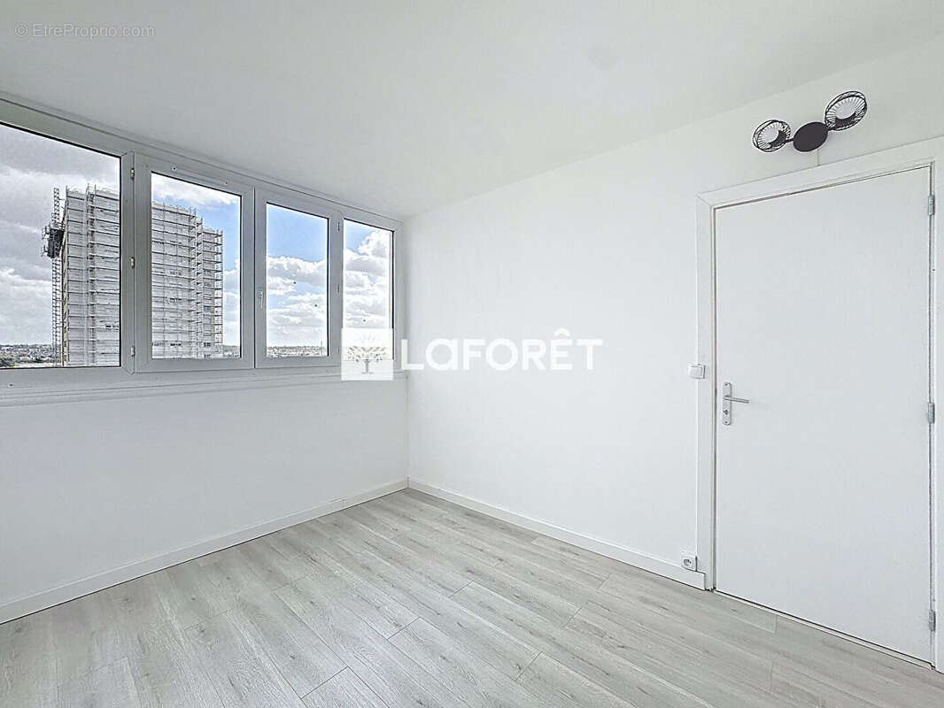Appartement à BONNEUIL-SUR-MARNE