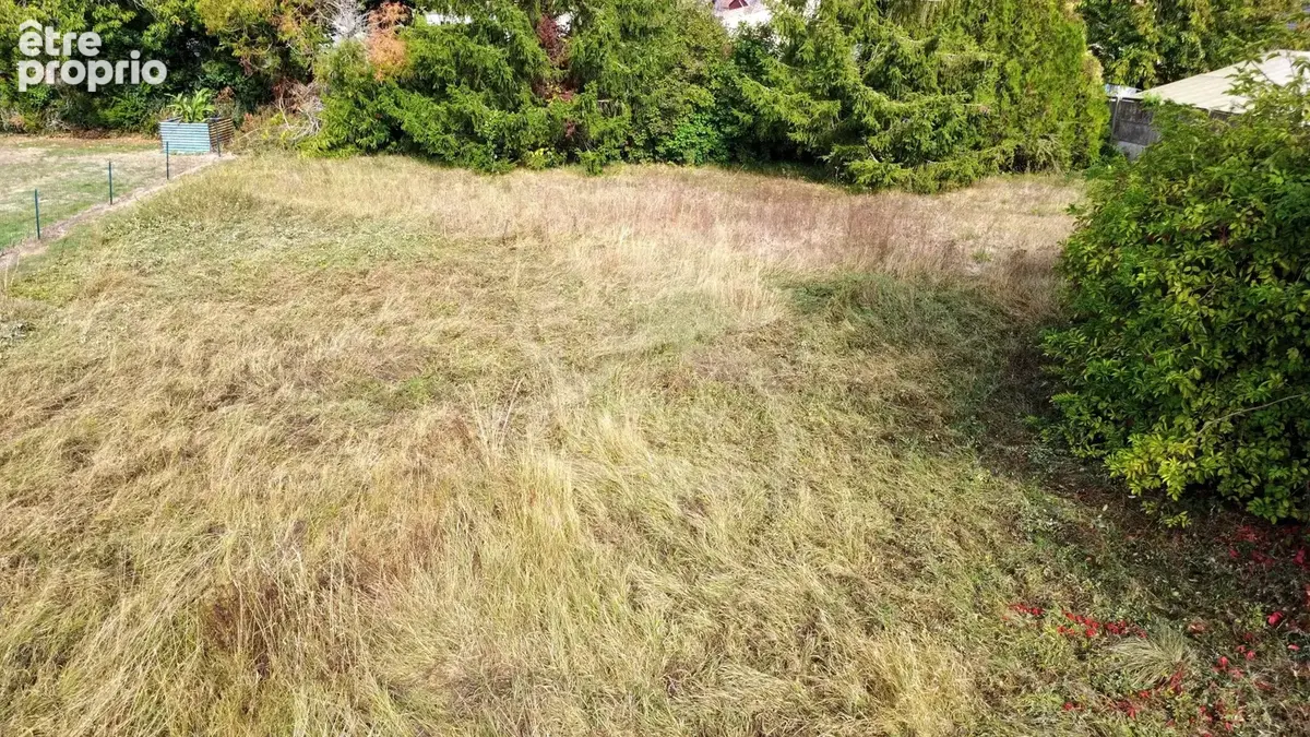 Terrain à SELLES