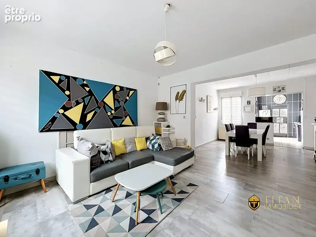 Maison individuelle en briques de 110 m²  3 chambres et bureau  Jardin- Dunkerque (59640) - Titan Immobilier