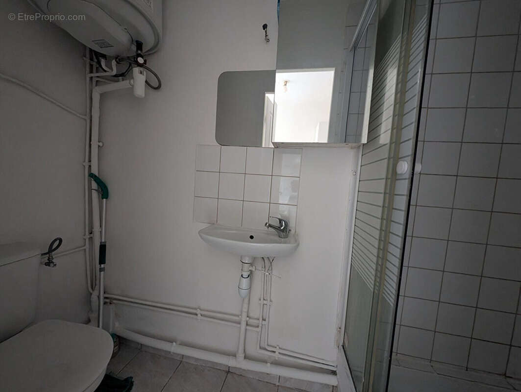 Appartement à PARIS-20E