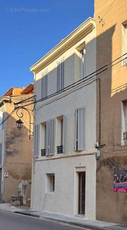 Appartement à AURIOL