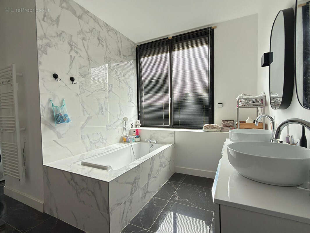 Bordeaux Parc Rivière Maison 6 pièce(s) 158 m2 - photo 11