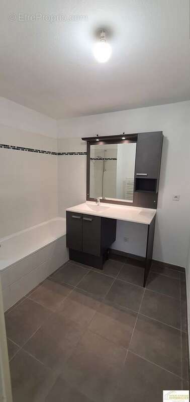 Appartement à LE HAILLAN