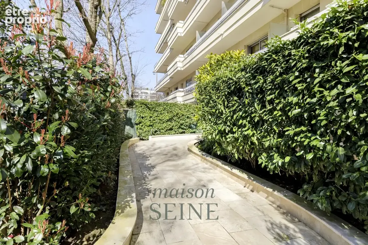 Neuilly - Appartement 2 pièces sur jardin en parfait état - photo 9