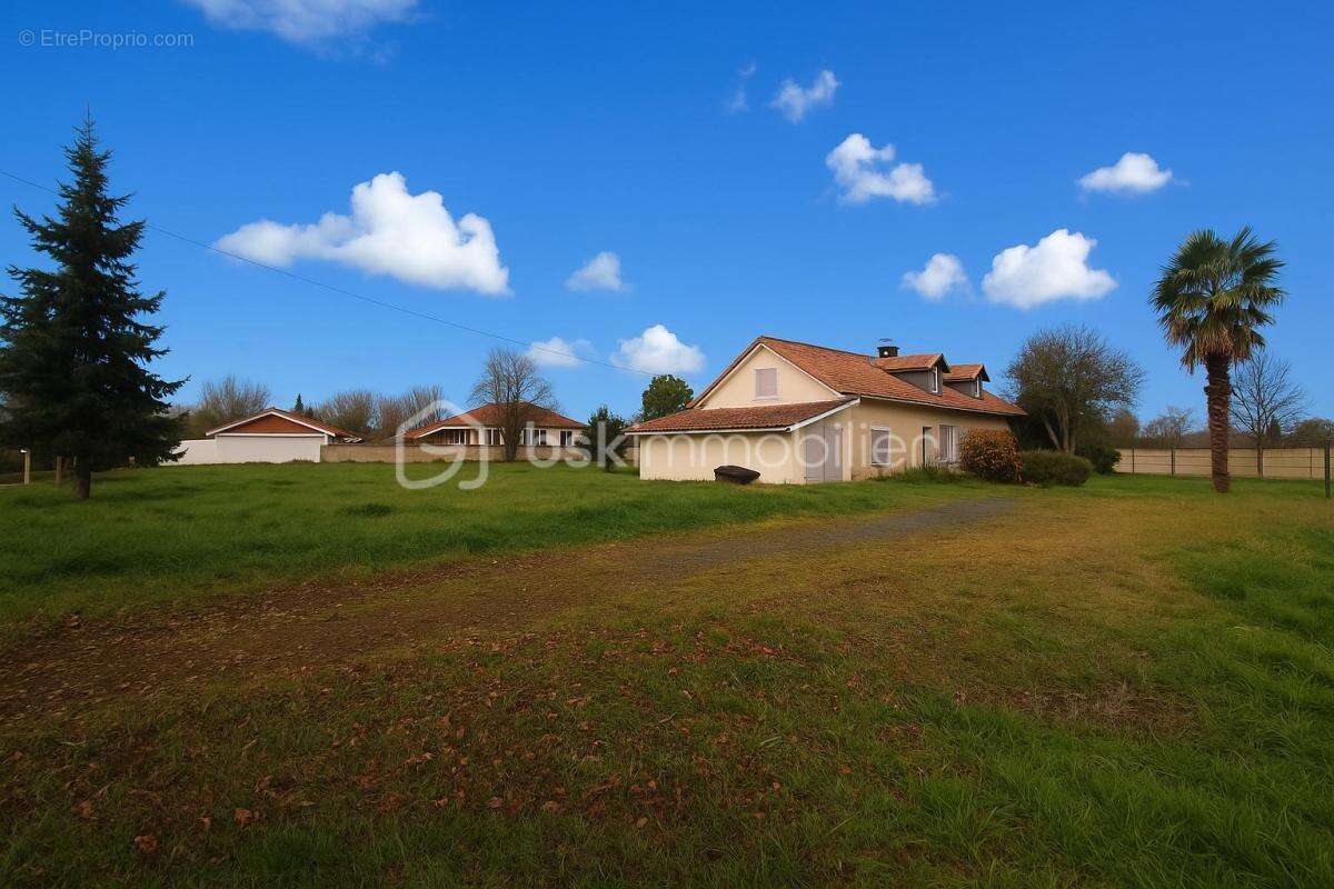 Maison à TARBES