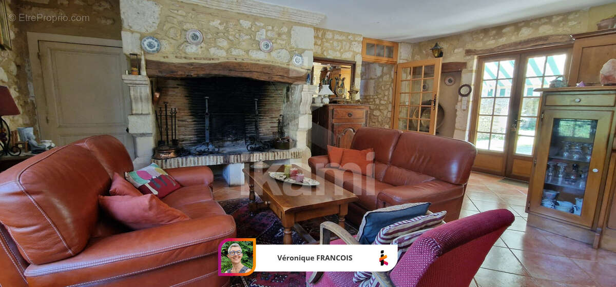 Maison à LIORAC-SUR-LOUYRE