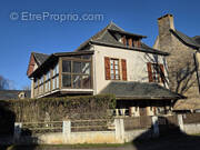 Maison à SALLES-COURBATIES