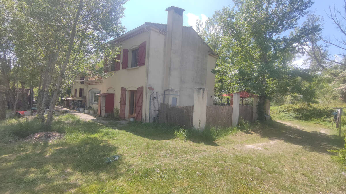 Maison à CAMPAGNE-SUR-AUDE