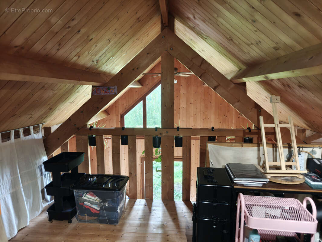 Maison à LA CHAPELLE-YVON