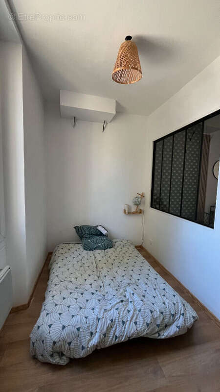 Appartement à NANS-LES-PINS