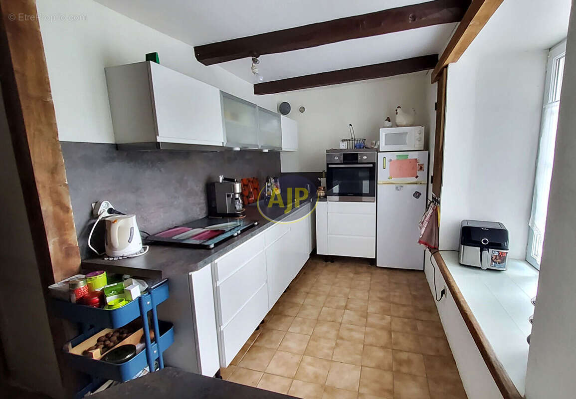 Maison à CLEGUEREC