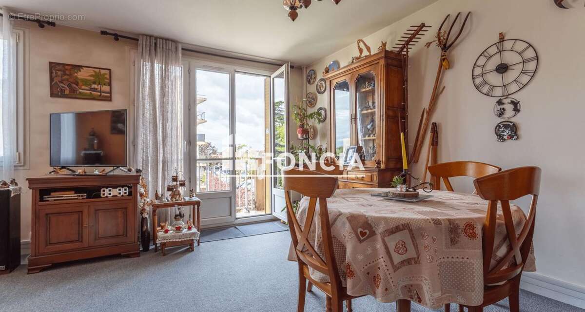 Appartement à RIS-ORANGIS