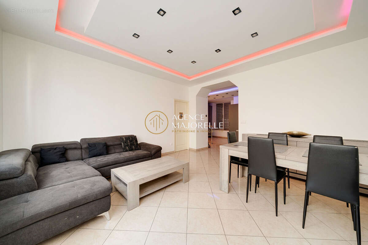 Appartement atypique avec souplex - 83,09 m² - Rue Jeanne-d'Arc à Nancy - photo 8