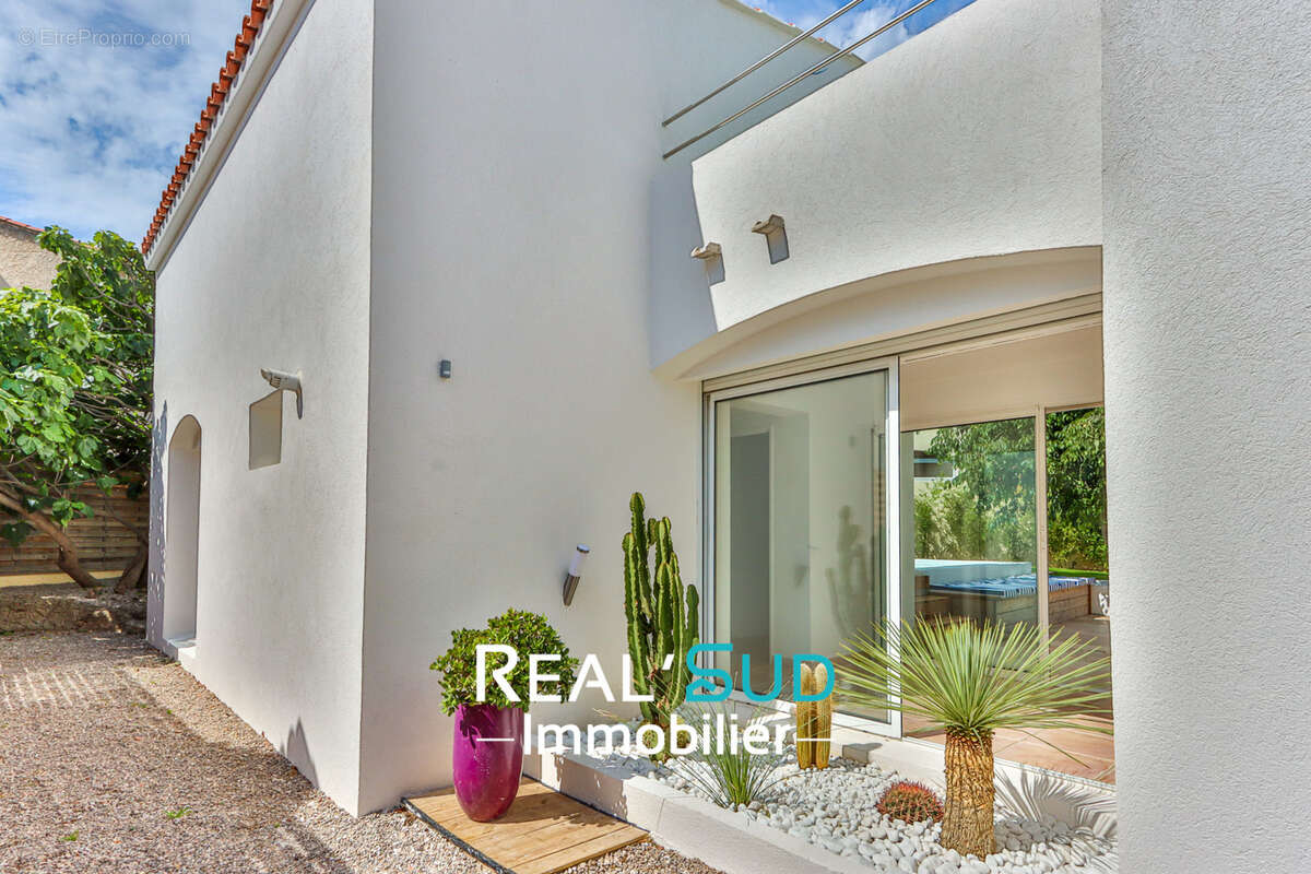 Maison à MARSEILLE-9E