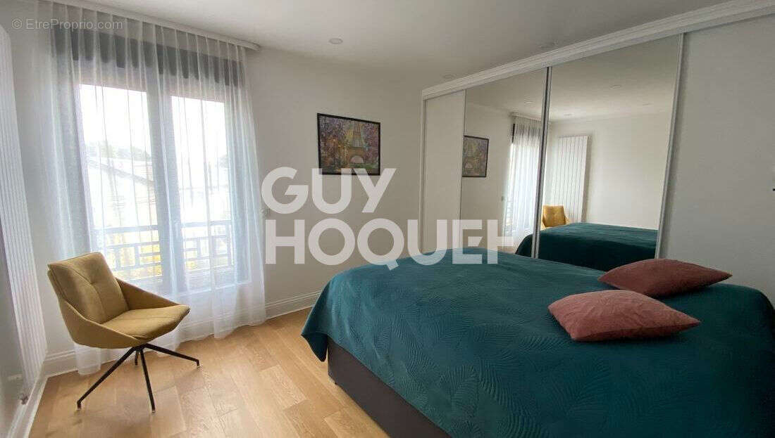 Maison à LES PAVILLONS-SOUS-BOIS