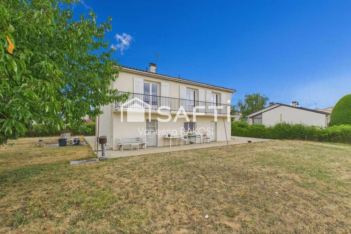 Photo 4 - Maison à SAINT-JULIEN-DE-L&#039;ESCAP