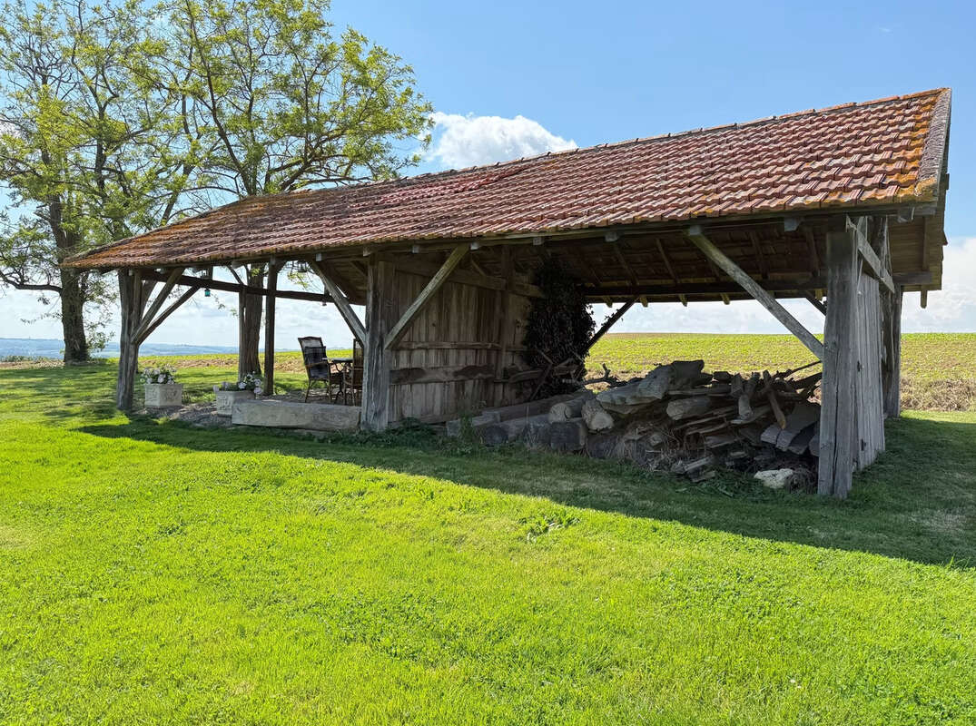 Maison à LACHAPELLE