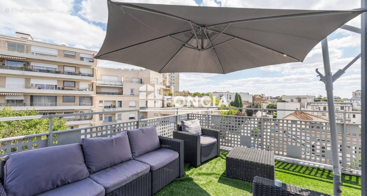 Appartement à FRESNES