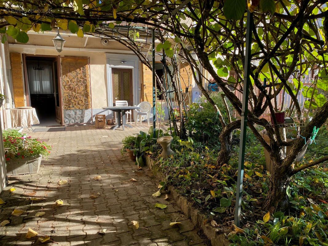 Appartement à LYON-4E