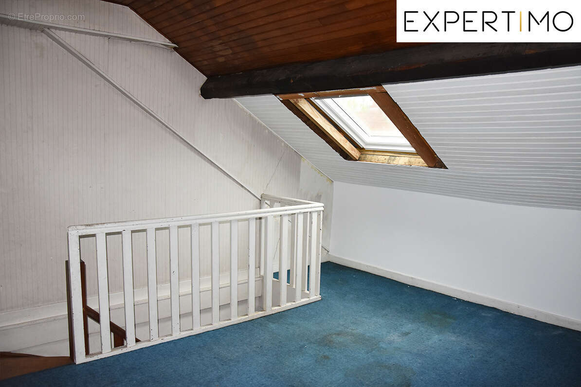 Maison à SAINT-ELOY-LES-MINES