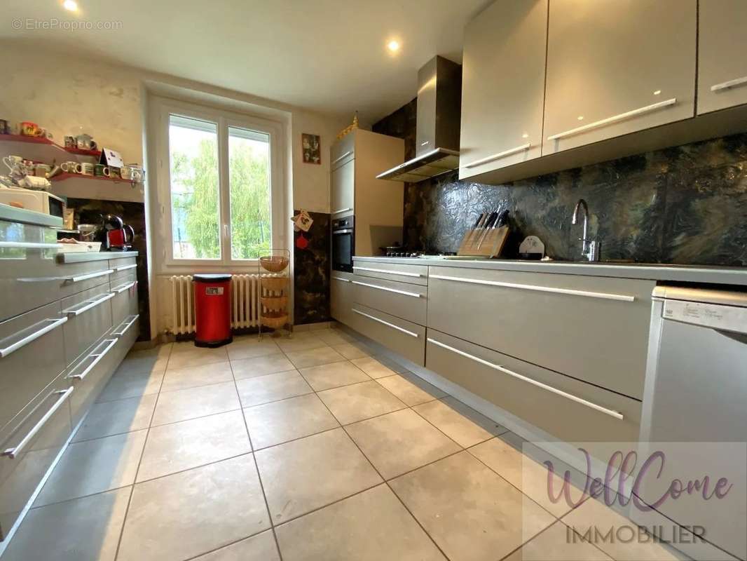 Maison à AIX-LES-BAINS