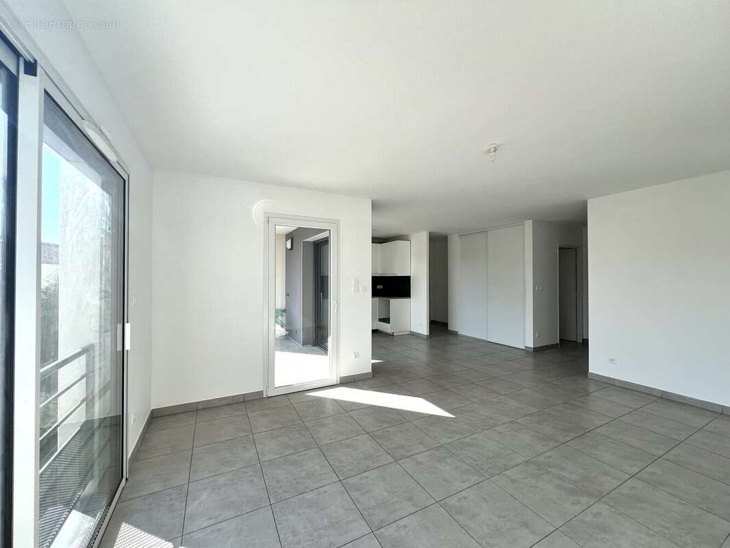 Appartement à TIGNIEU-JAMEYZIEU