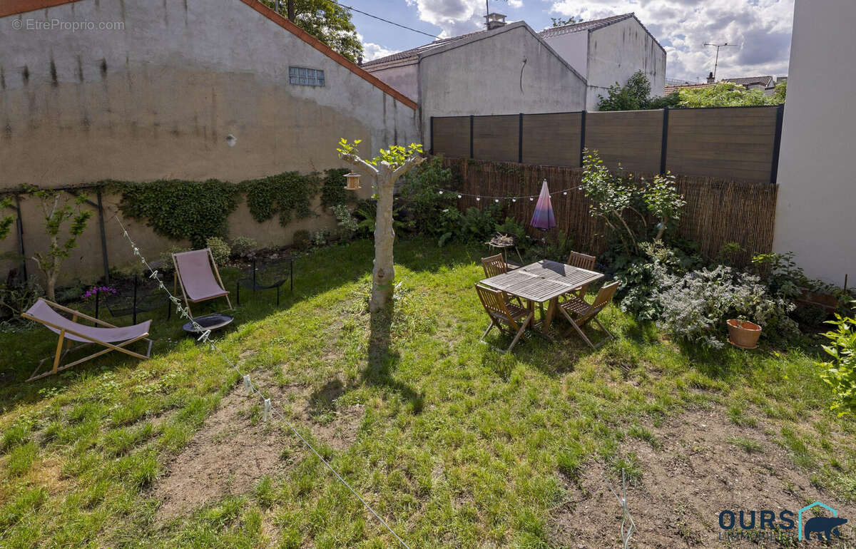Appartement à SAINT-DENIS