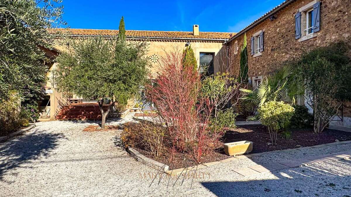 Vente Demeure de Caractère - 680 m2 - 11200 BOUTENAC - 1 250 000  HAI - photo 4