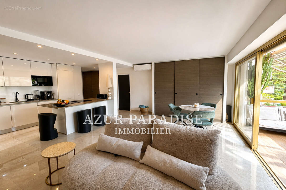 Appartement à CANNES