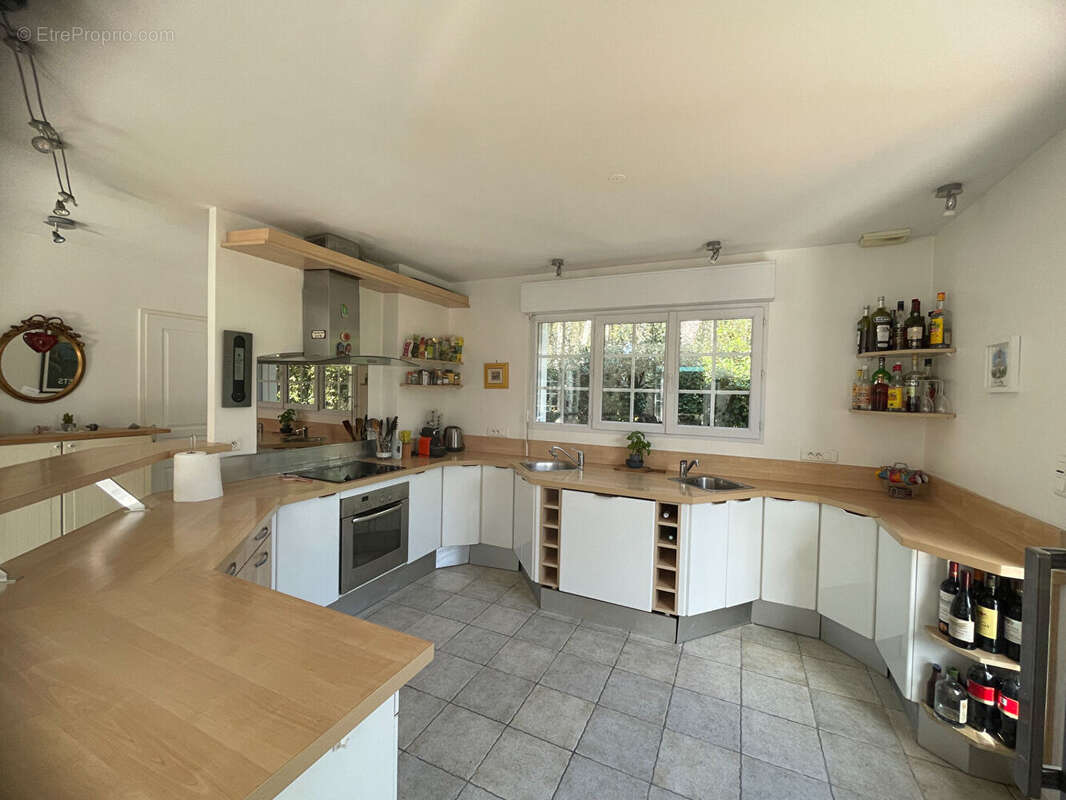 Maison à MOLIETS-ET-MAA