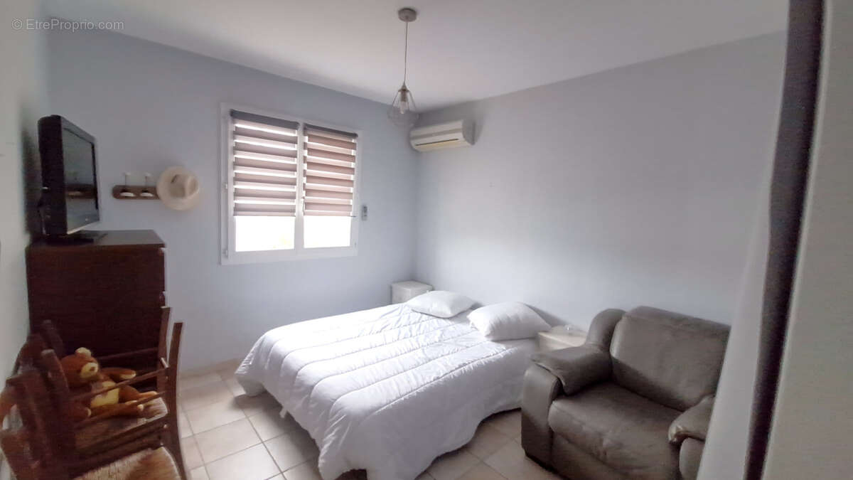 Maison à CONILHAC-CORBIERES