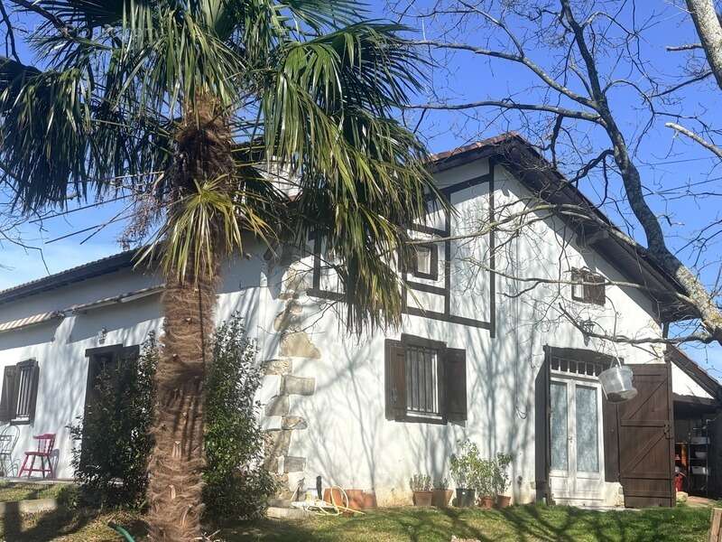 Maison à IRISSARRY
