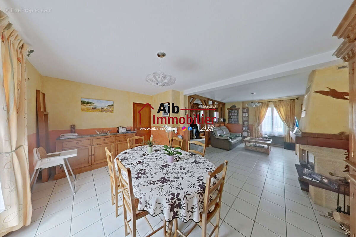 Maison à ABLIS