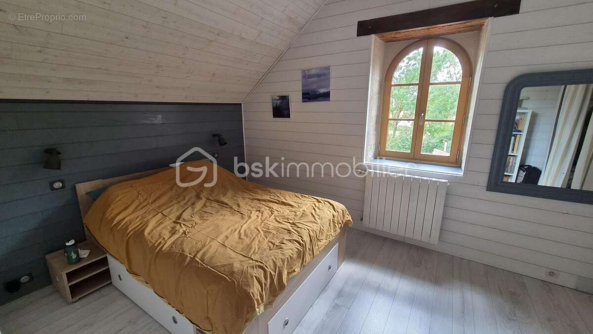 Maison à LIGNE
