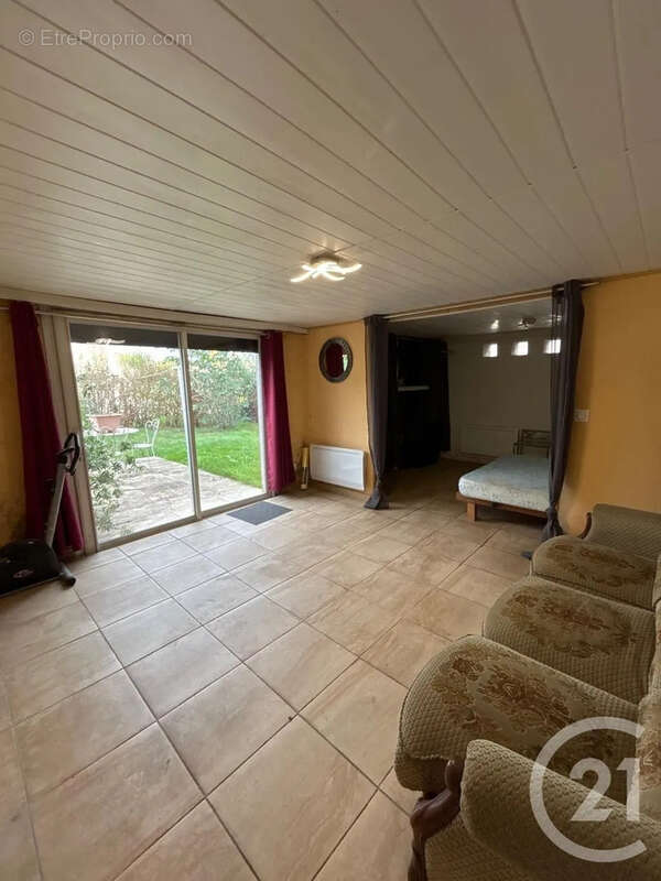 Maison à CASTELCULIER