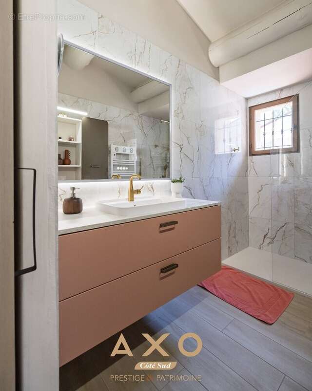 Maison à PERTUIS