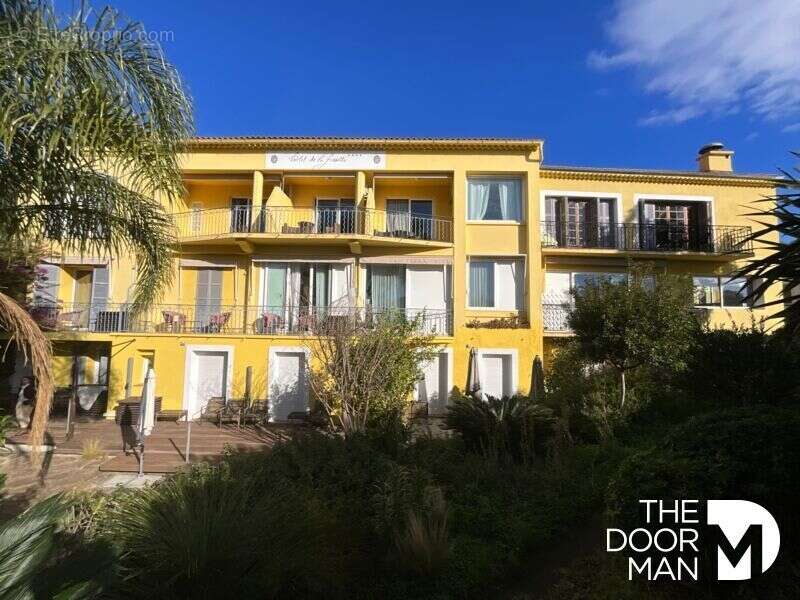 Commerce à LE LAVANDOU