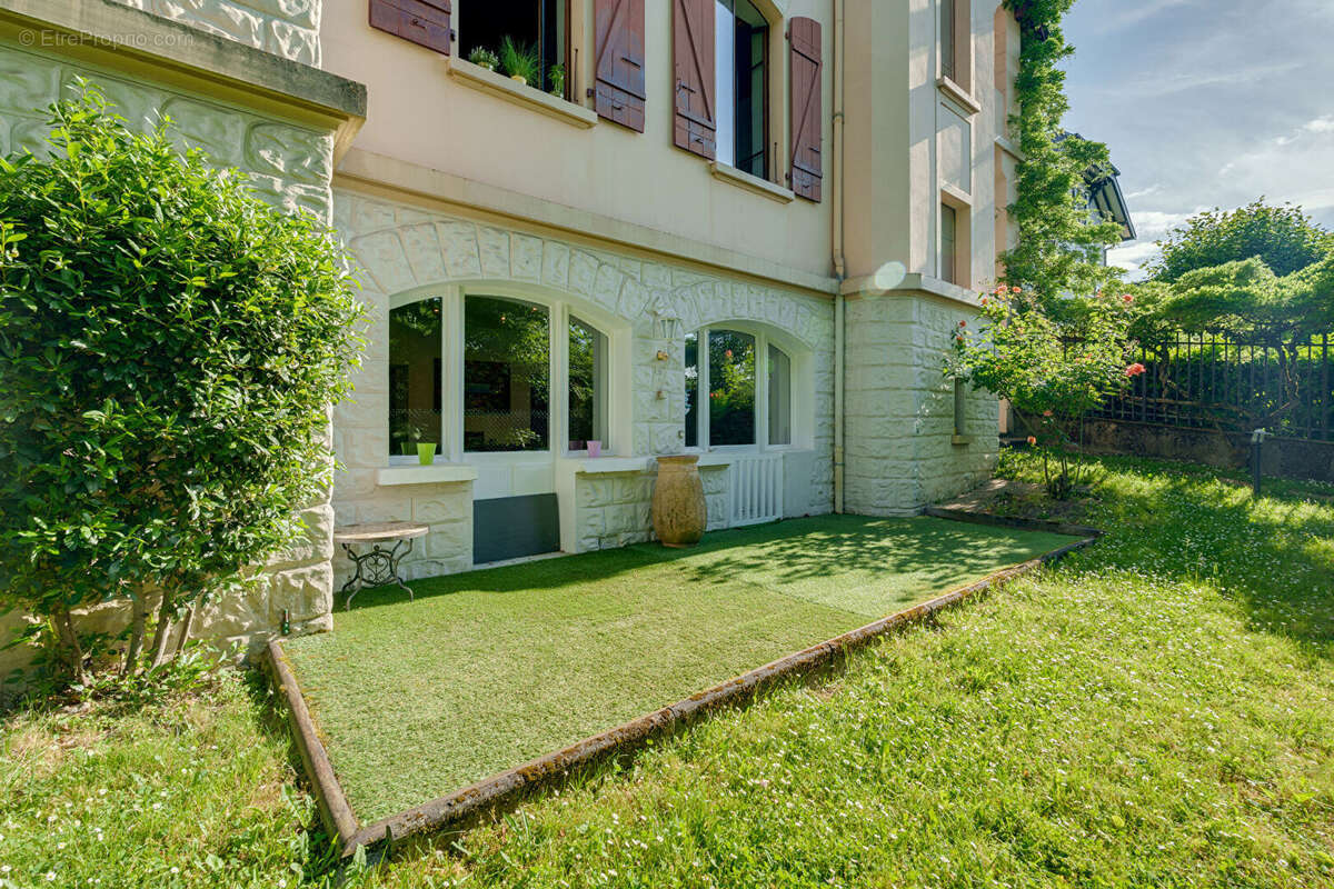Appartement Evian Les Bains 2 pièces 55.72m² au calme et proche centre-ville - photo 8
